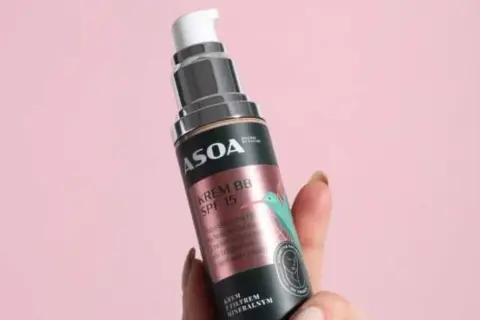 Czy krem BB można stosować pod oczy? Sprawdź, co musisz wiedzieć